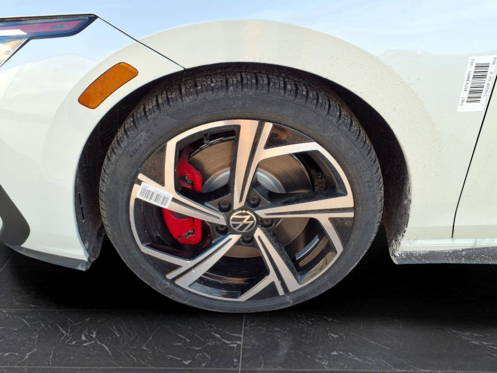 New 2026 Volkswagen GTI SE FWD image 8