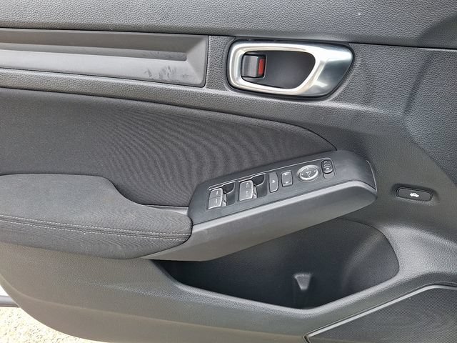 Used 2025 Honda Civic Sport image 13
