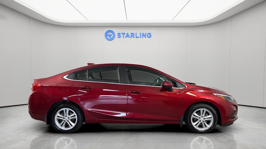 Used 2017 Chevrolet Cruze LT w/ Convenience Package FWD image 12