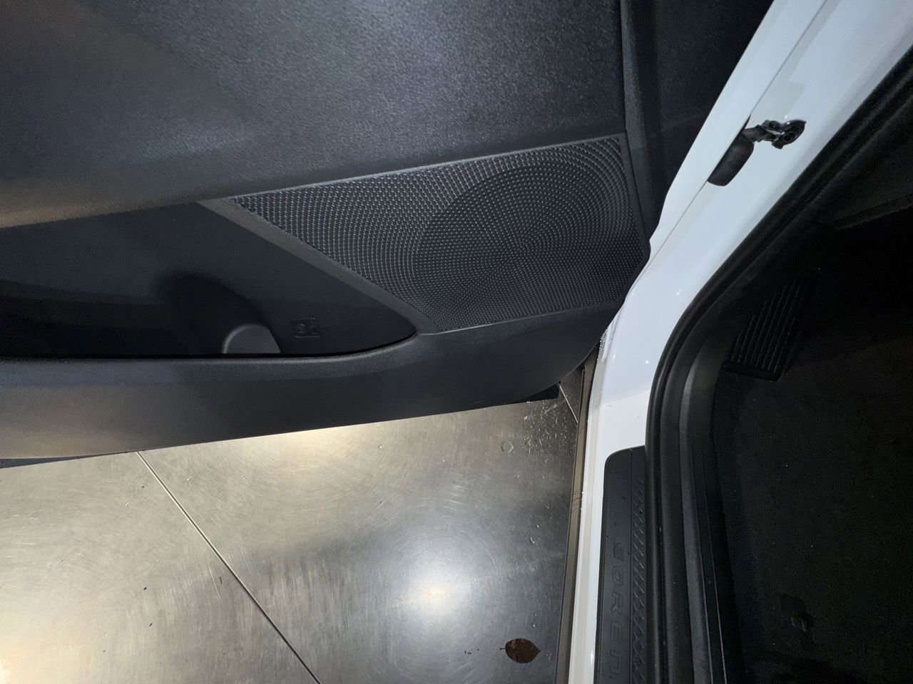 New 2026 Kia Sorento S image 18