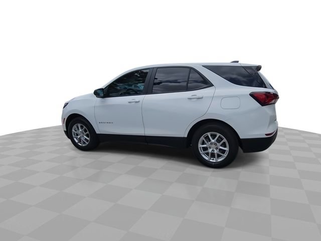Used 2024 Chevrolet Equinox LS w/ LS Convenience Package FWD image 6