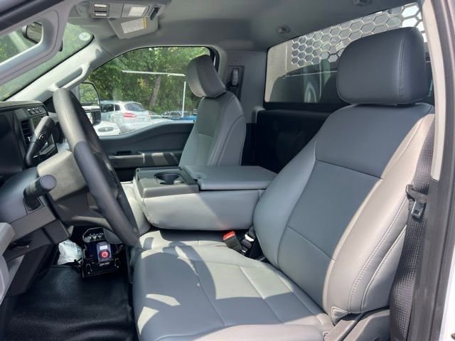 New 2024 Ford F550 4x4 Regular Cab Super Duty image 19