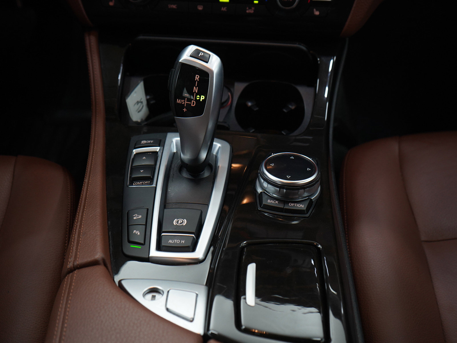 Used 2014 BMW 528i xDrive Sedan AWD/4WD image 16