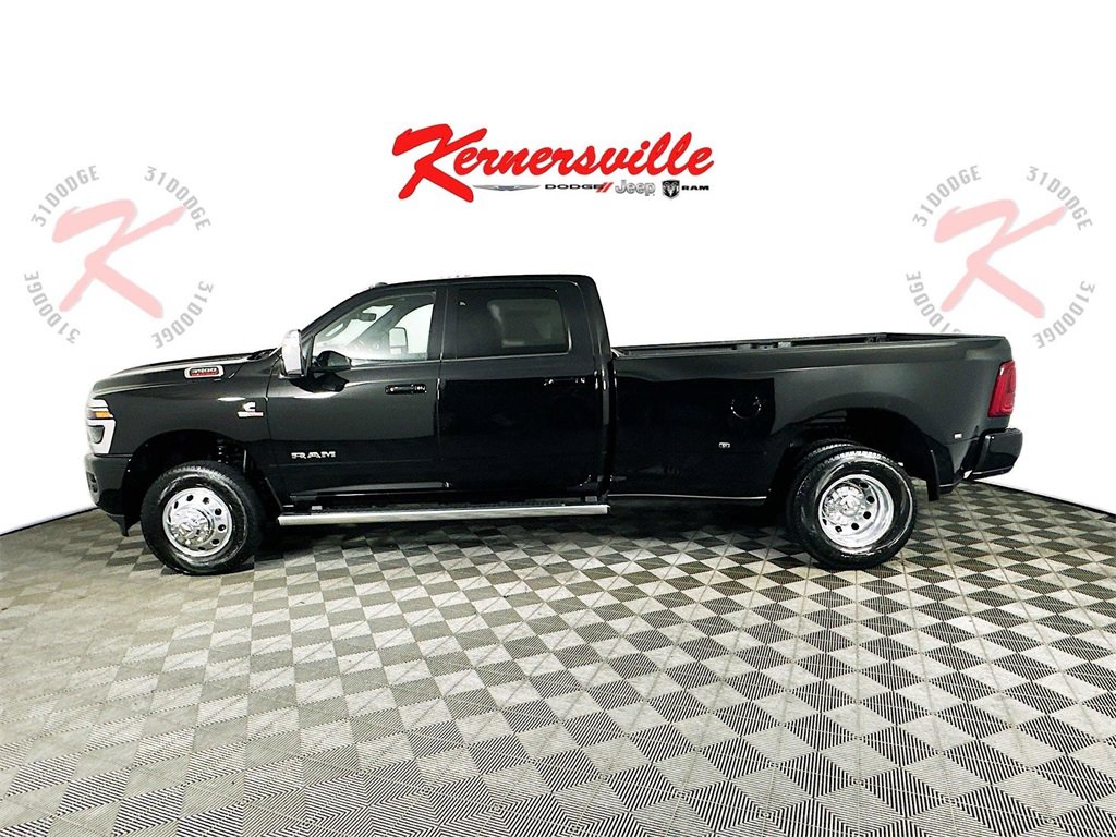 New 2025 RAM 3500 Laramie image 4