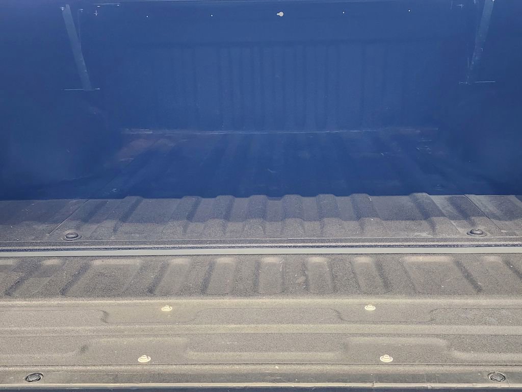 Used 2021 Toyota Tundra SR5 w/ SR5 Upgrade Package RWD image 10