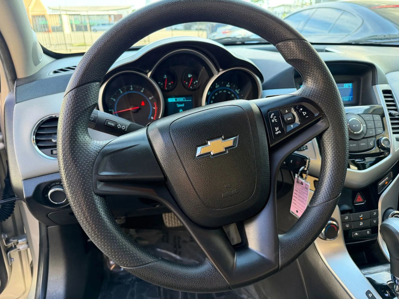 Used 2014 Chevrolet Cruze LS image 38