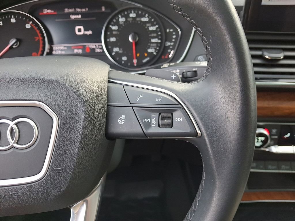 Used 2023 Audi Q5 2.0T Premium w/ Convenience Package image 23