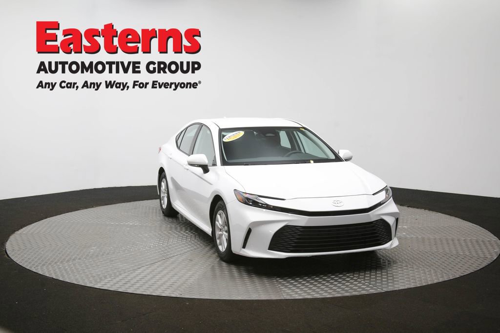 Used 2025 Toyota Camry LE FWD image 50