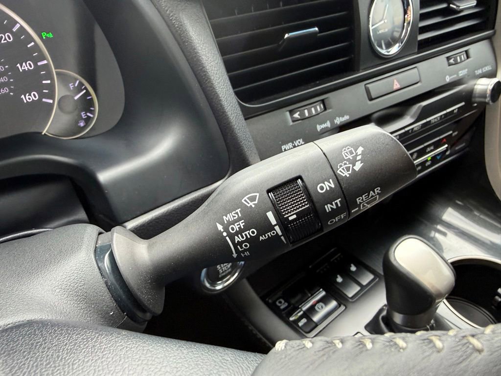 Used 2019 Lexus RX 350 AWD w/ Navigation Package image 32