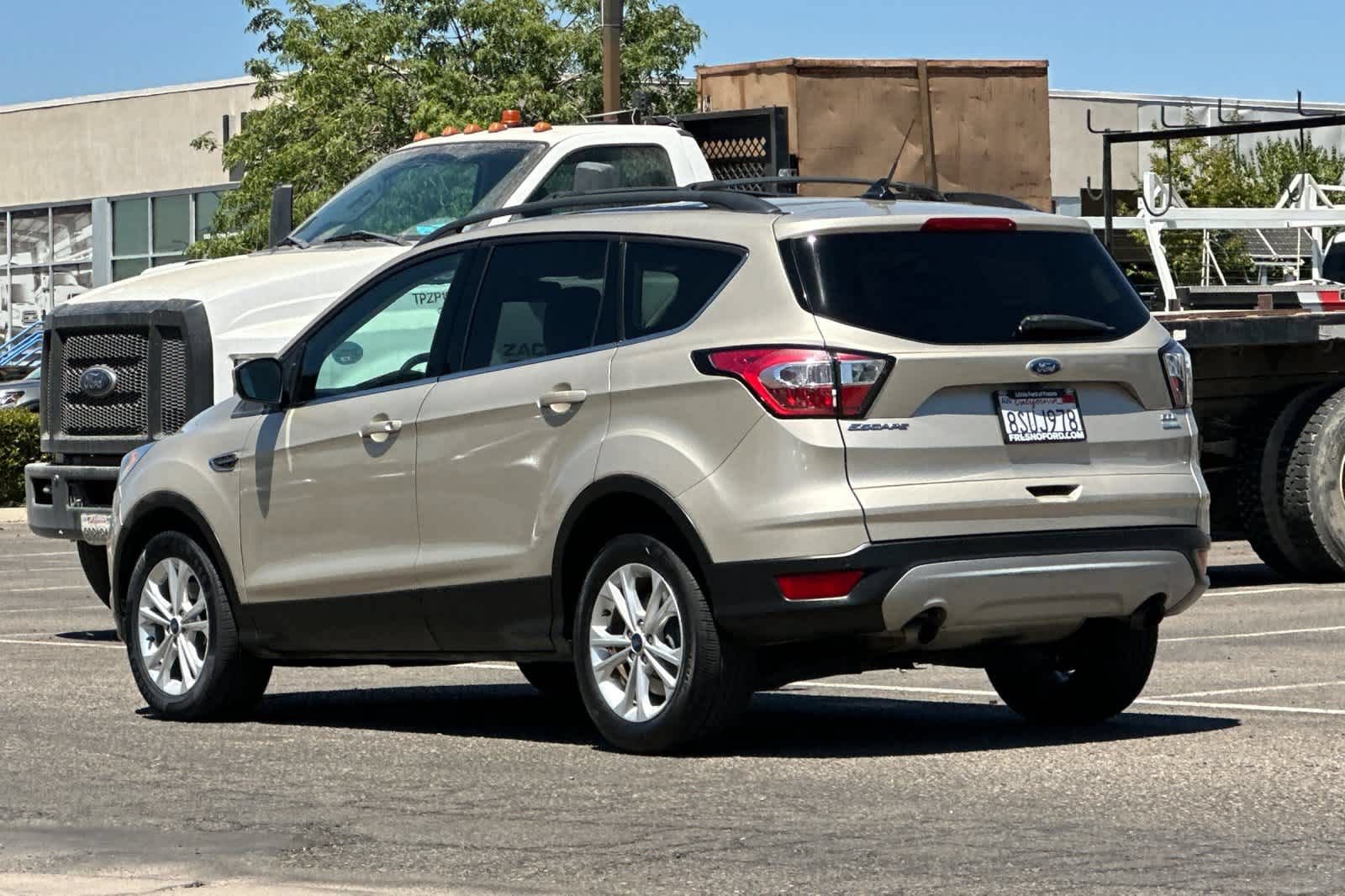 Certified 2018 Ford Escape SEL w/ Ford Safe & Smart Package FWD image 6