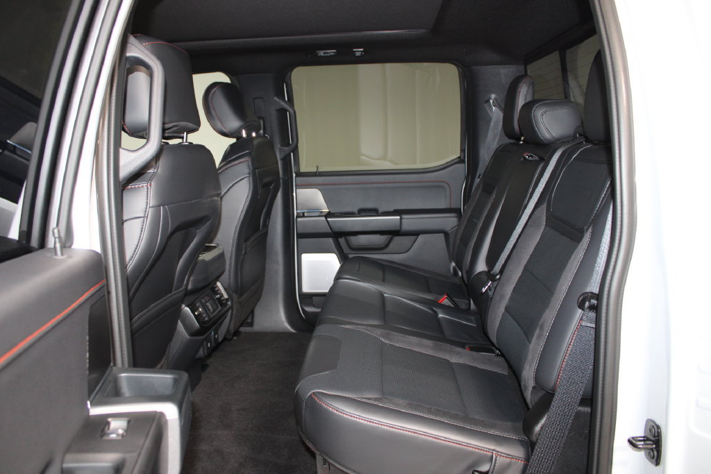 Used 2025 Ford F150 Raptor AWD/4WD image 28