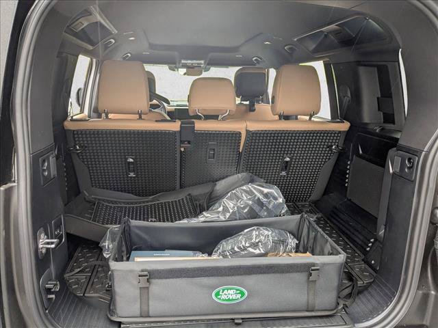 New 2026 Land Rover Defender 110 S AWD/4WD image 6