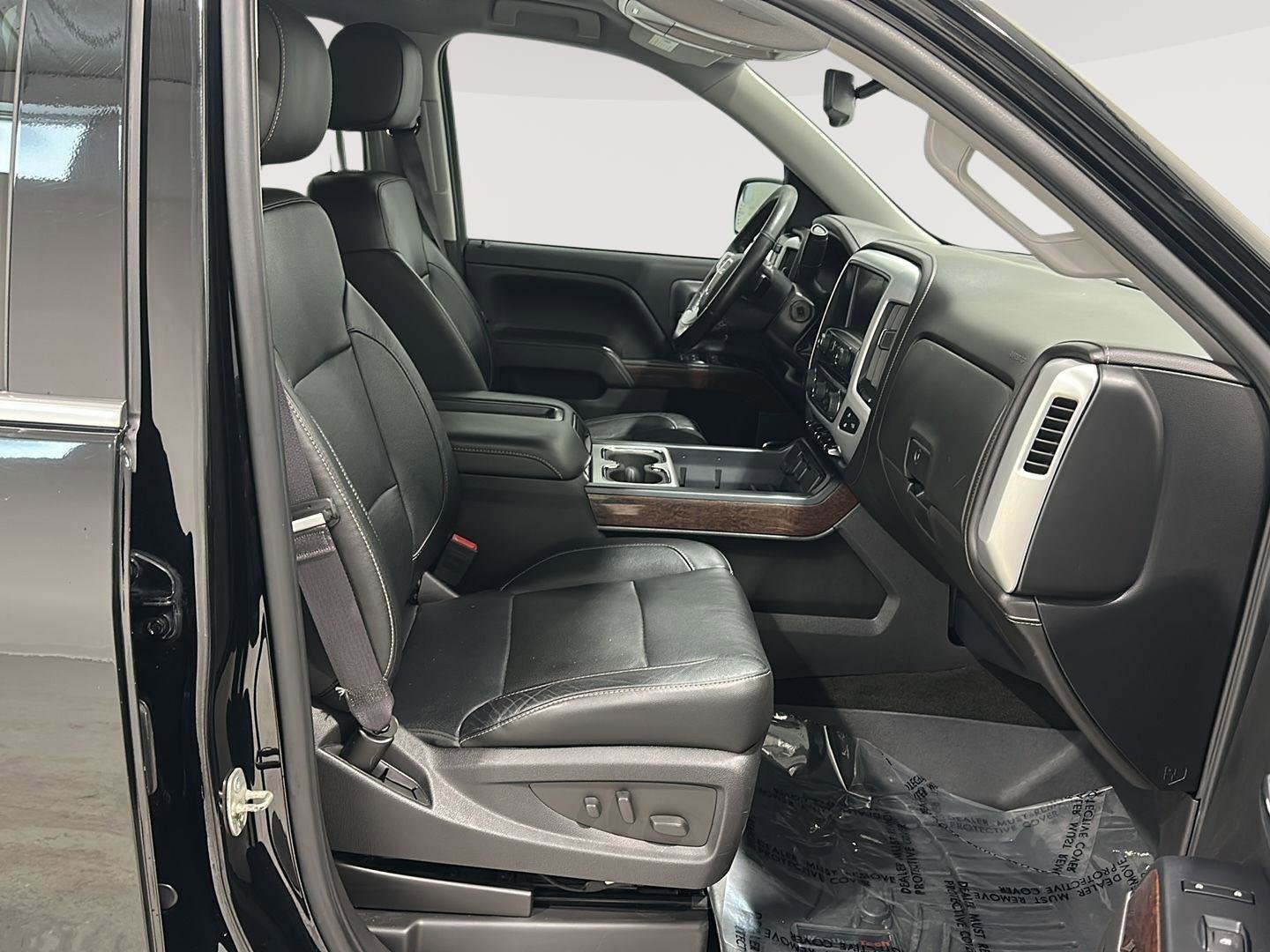 Used 2015 GMC Sierra 1500 SLT w/ SLT Crew Cab Value Package image 24