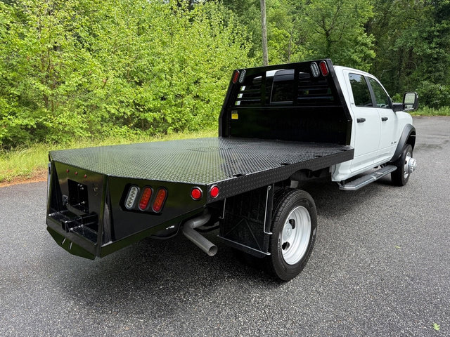 Used 2024 RAM 5500 SLT w/ Quick Order Package 27G SLT AWD/4WD image 6