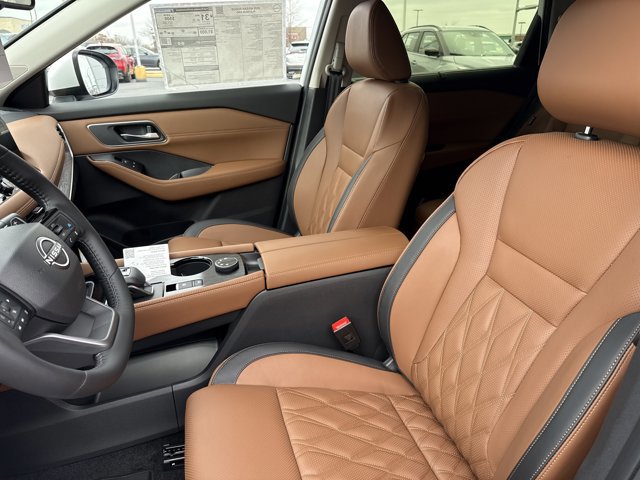 New 2026 Nissan Rogue Platinum w/ Platinum Premium Package AWD/4WD image 5