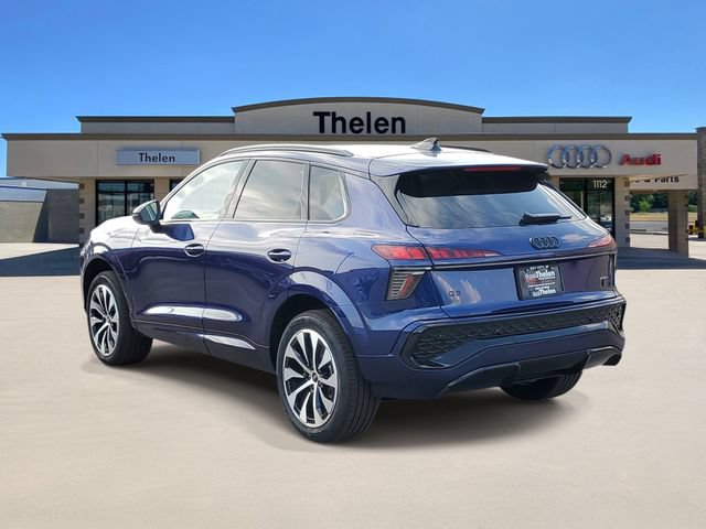 New 2026 Audi Q3 quattro 2.0T AWD/4WD image 3