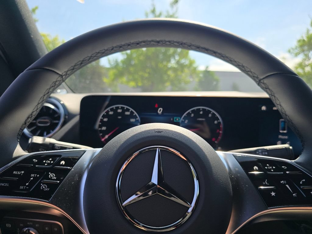 New 2026 Mercedes-Benz GLA 250 4MATIC image 26