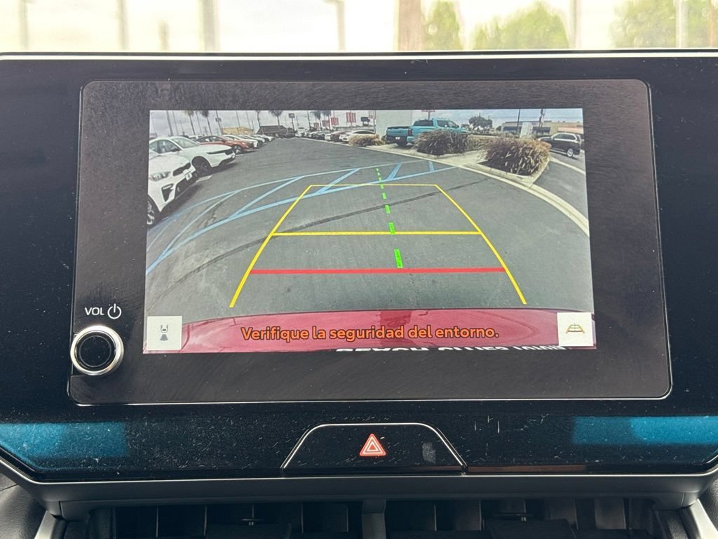 Certified 2024 Toyota Venza LE AWD/4WD image 30