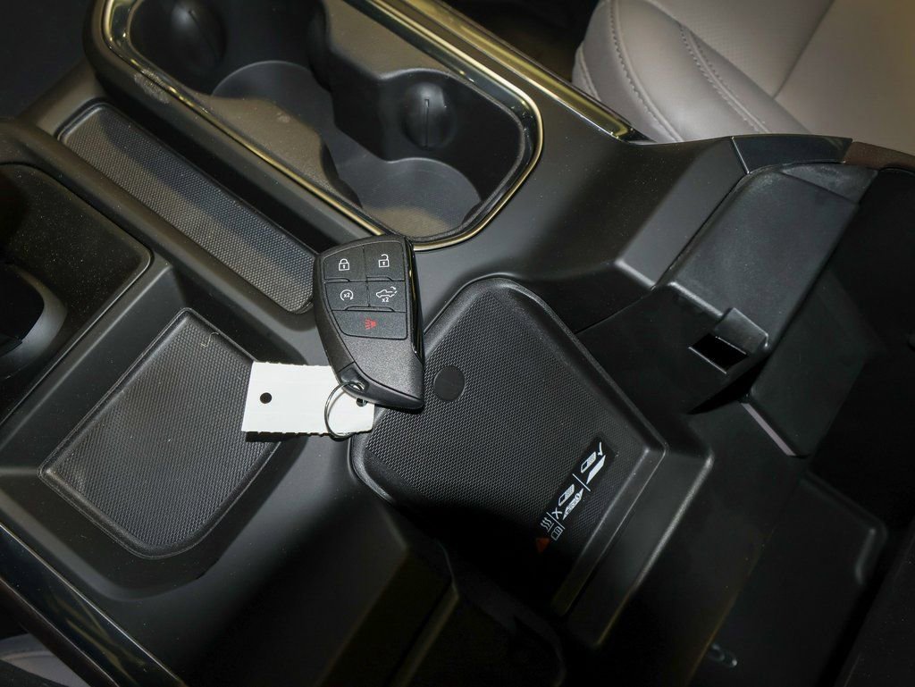 New 2026 GMC Sierra 1500 SLT w/ SLT Premium Plus Package image 23