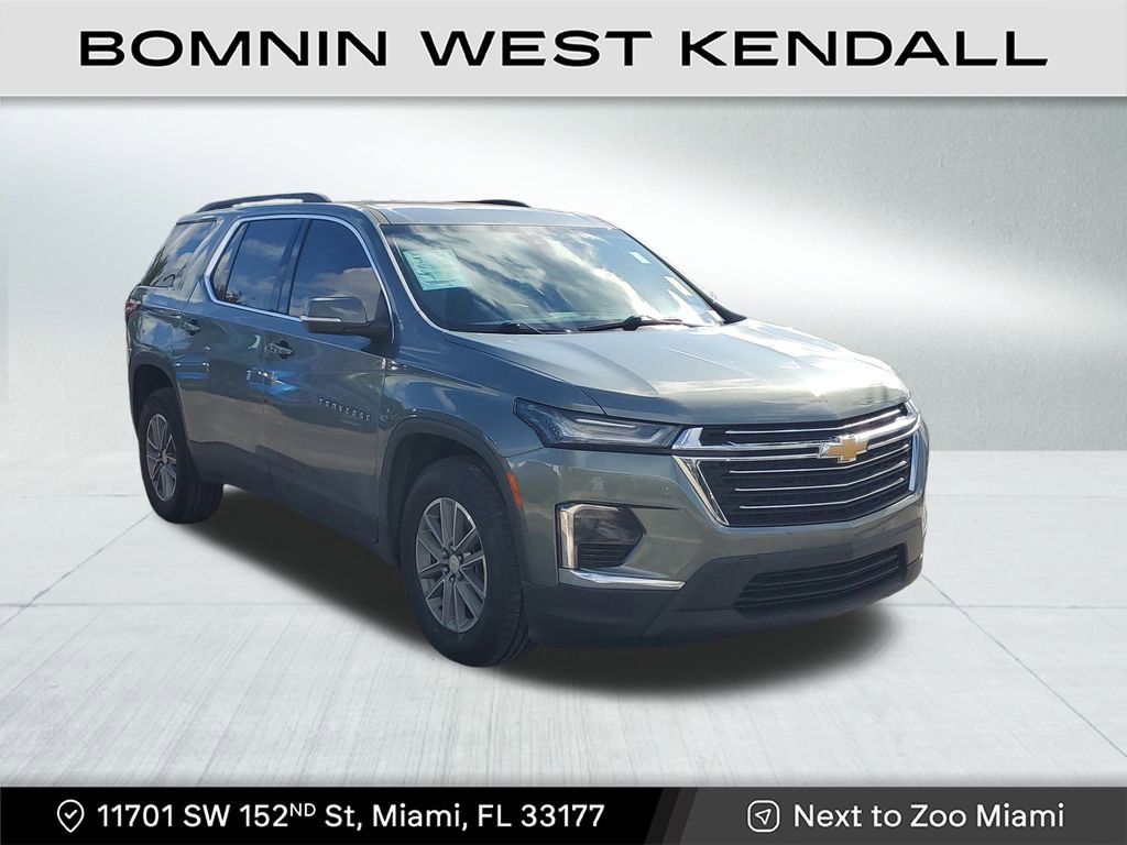 Used 2022 Chevrolet Traverse LT