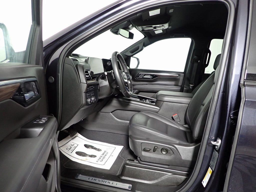 Used 2025 Chevrolet Tahoe Z71 image 24