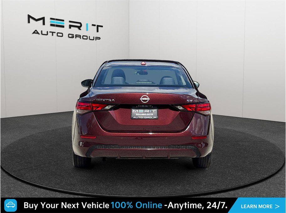 Used 2024 Nissan Sentra SV FWD image 8