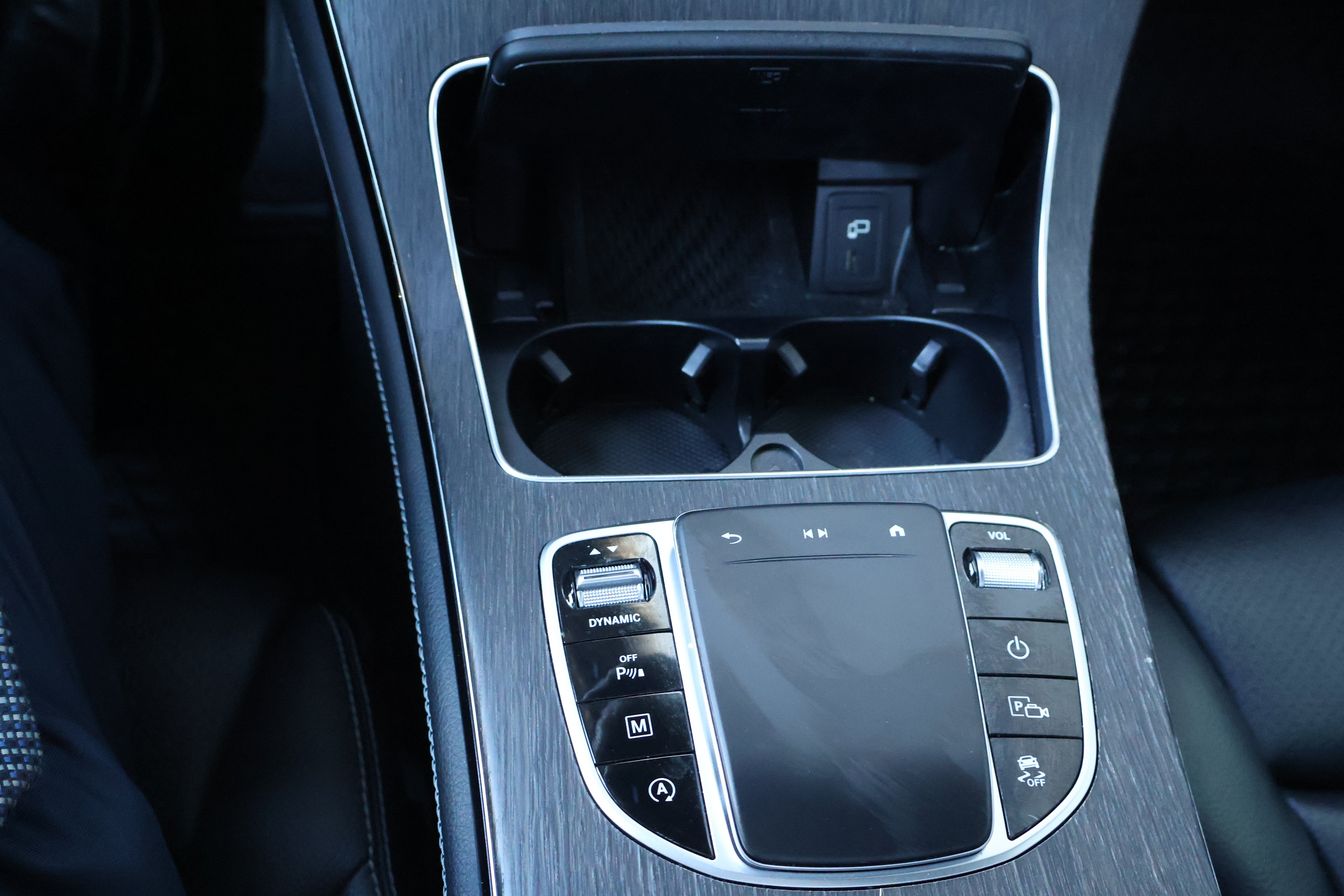 Used 2020 Mercedes-Benz GLC 300 image 40