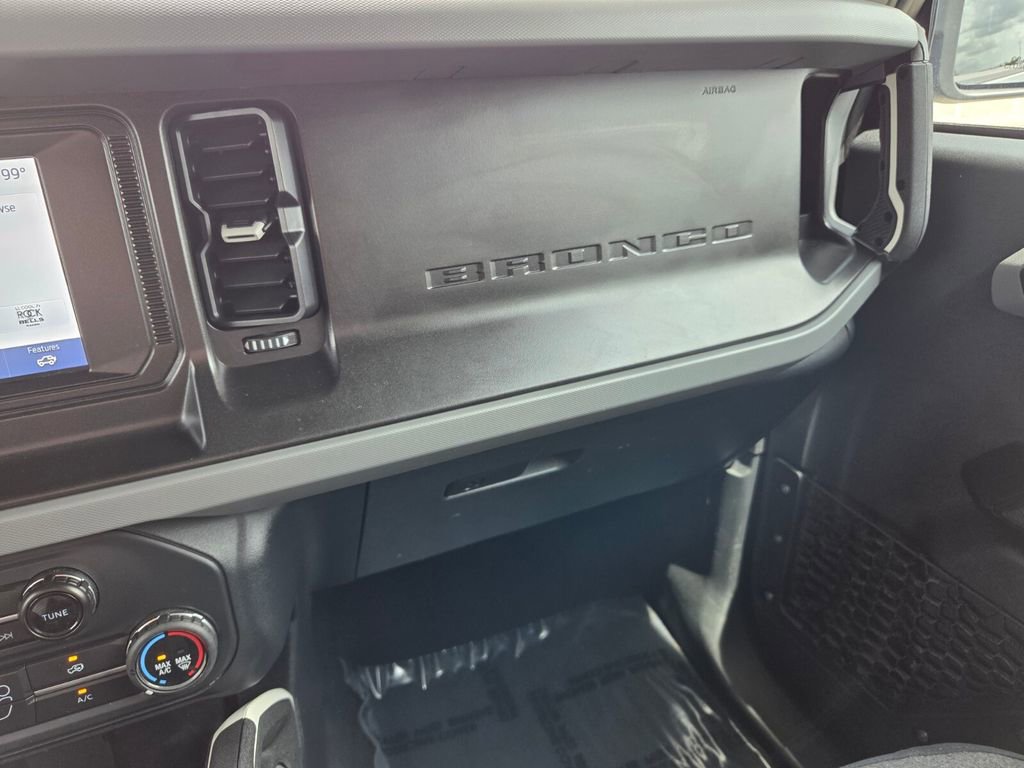 Used 2022 Ford Bronco 4-Door w/ Sasquatch Package image 27
