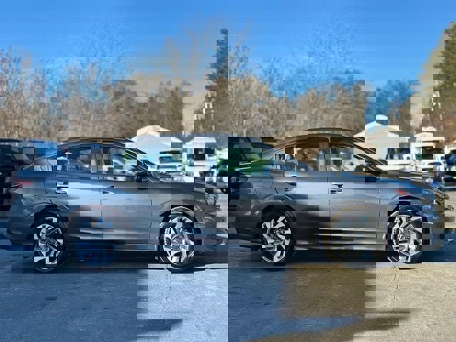 Used 2023 Subaru Legacy Limited image 8