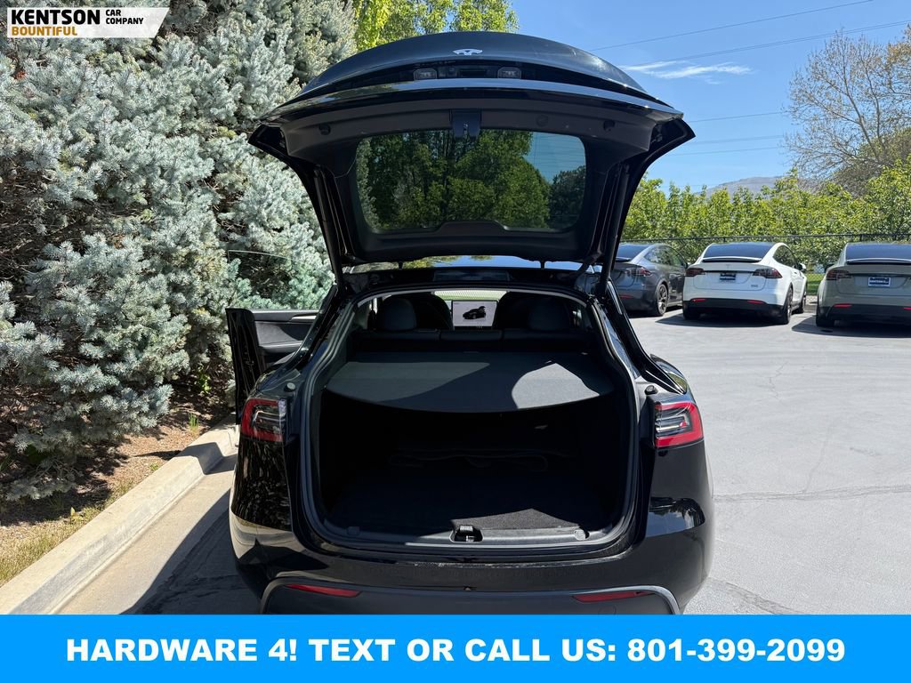 Used 2023 Tesla Model Y Long Range AWD/4WD image 26