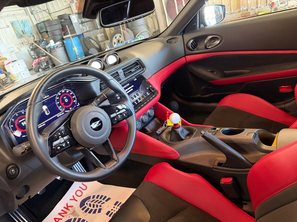 Used 2024 Nissan Z Performance w/ Floor Mat Package image 34