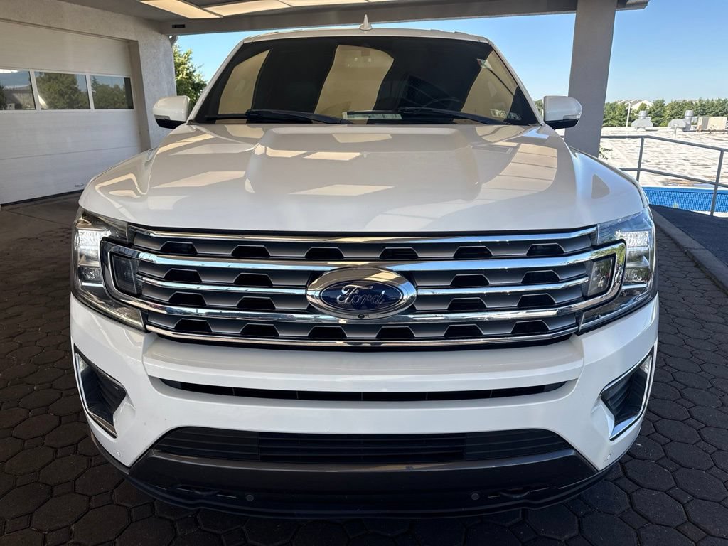 Used 2020 Ford Expedition Limited w/ Special Edition Package AWD/4WD image 2
