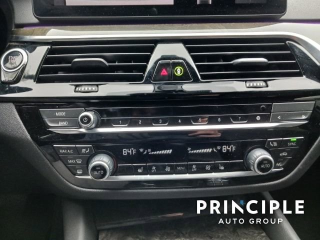 New 2023 BMW 530i w/ Convenience Package image 22