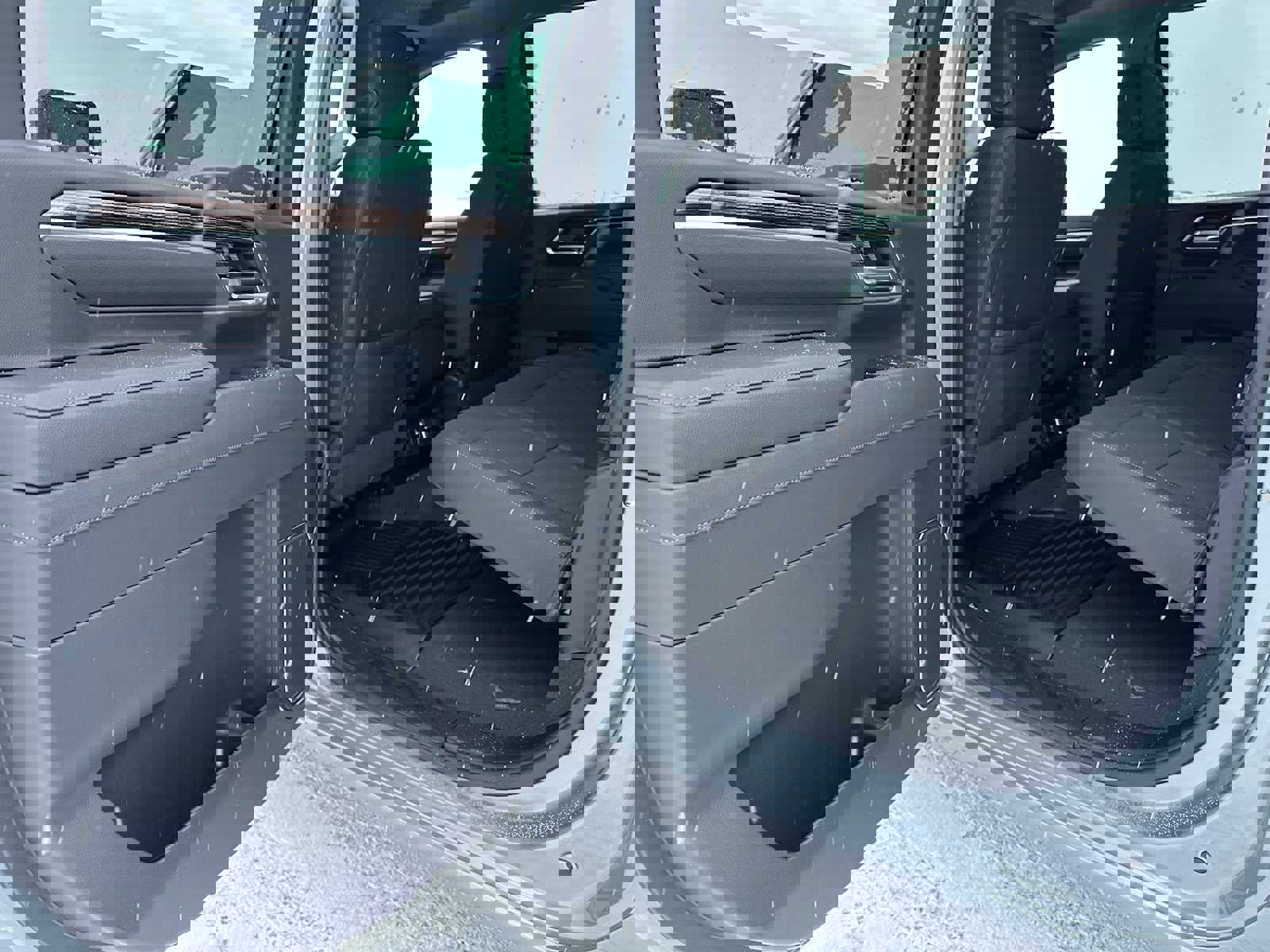 New 2026 GMC Sierra 2500 SLE w/ SLE Convenience Package image 15