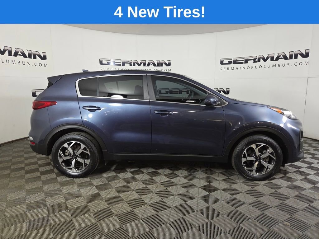 Used 2022 Kia Sportage LX image 4