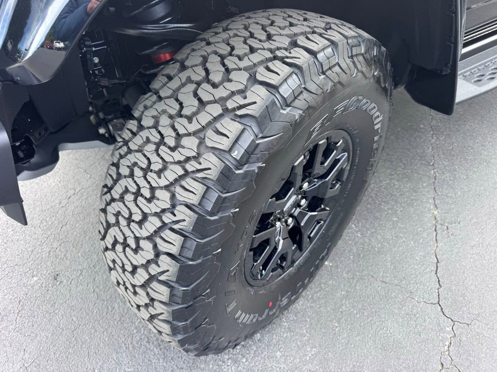 Used 2026 Ford Bronco Raptor AWD/4WD image 3