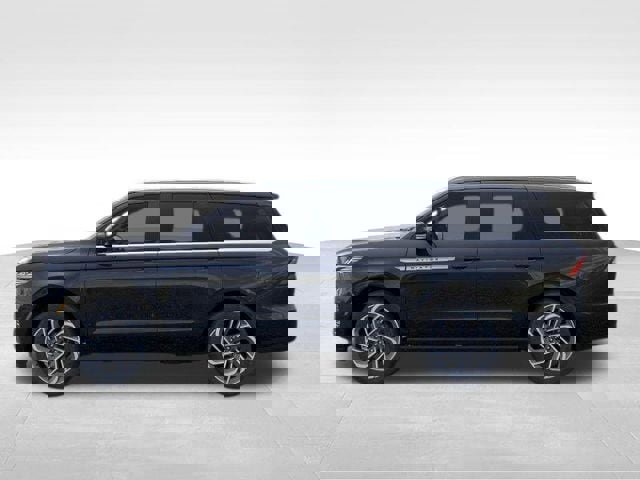 New 2026 Lincoln Navigator Reserve image 26