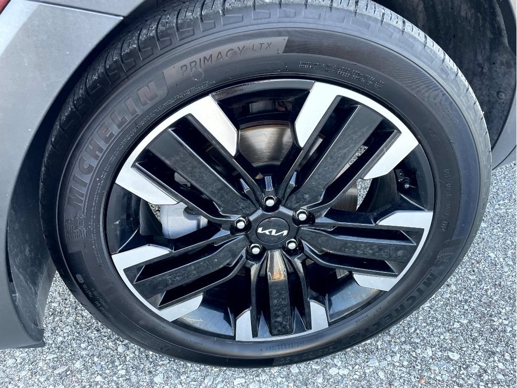 Used 2024 Kia Telluride SX Prestige AWD/4WD image 6