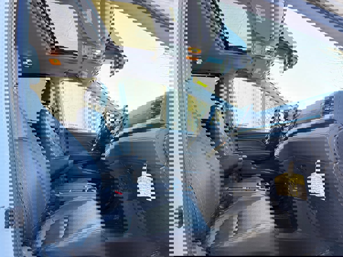 Used 2024 Honda Odyssey EX-L image 17