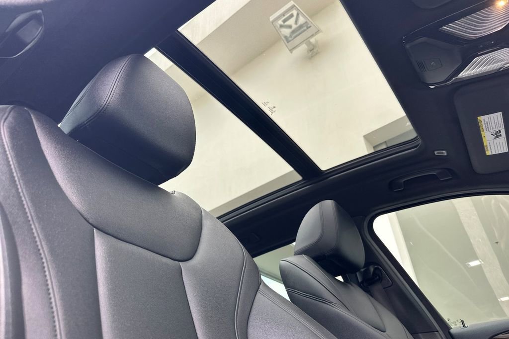 Used 2021 BMW X3 sDrive30i w/ Premium Package RWD image 18
