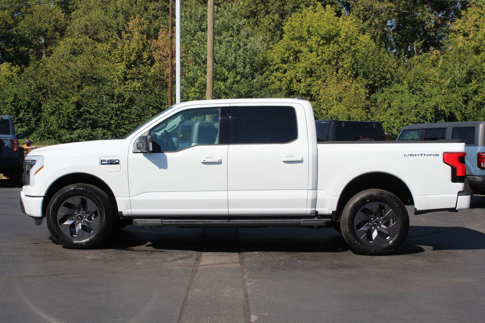 New 2025 Ford F150 Lightning Flash image 4