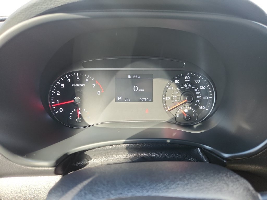 Used 2020 Kia Soul LX FWD image 14