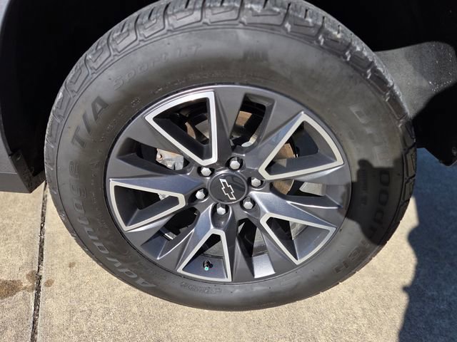 Used 2022 Chevrolet Tahoe Z71 image 13