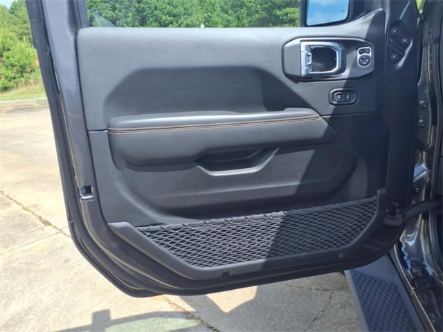 New 2025 Jeep Wrangler Sahara image 21