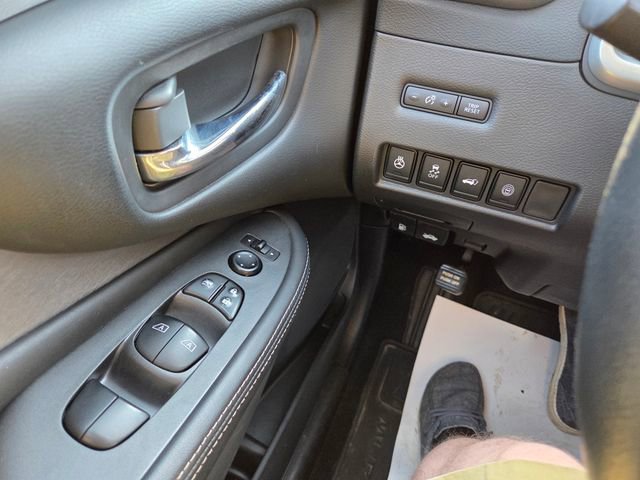 Used 2022 Nissan Murano SV image 27