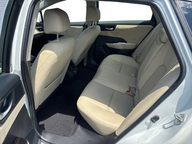 Used 2020 Honda Clarity Touring image 12