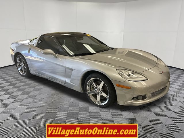 Used 2007 Chevrolet Corvette Coupe w/ Preferred Equipment Group RWD image 5
