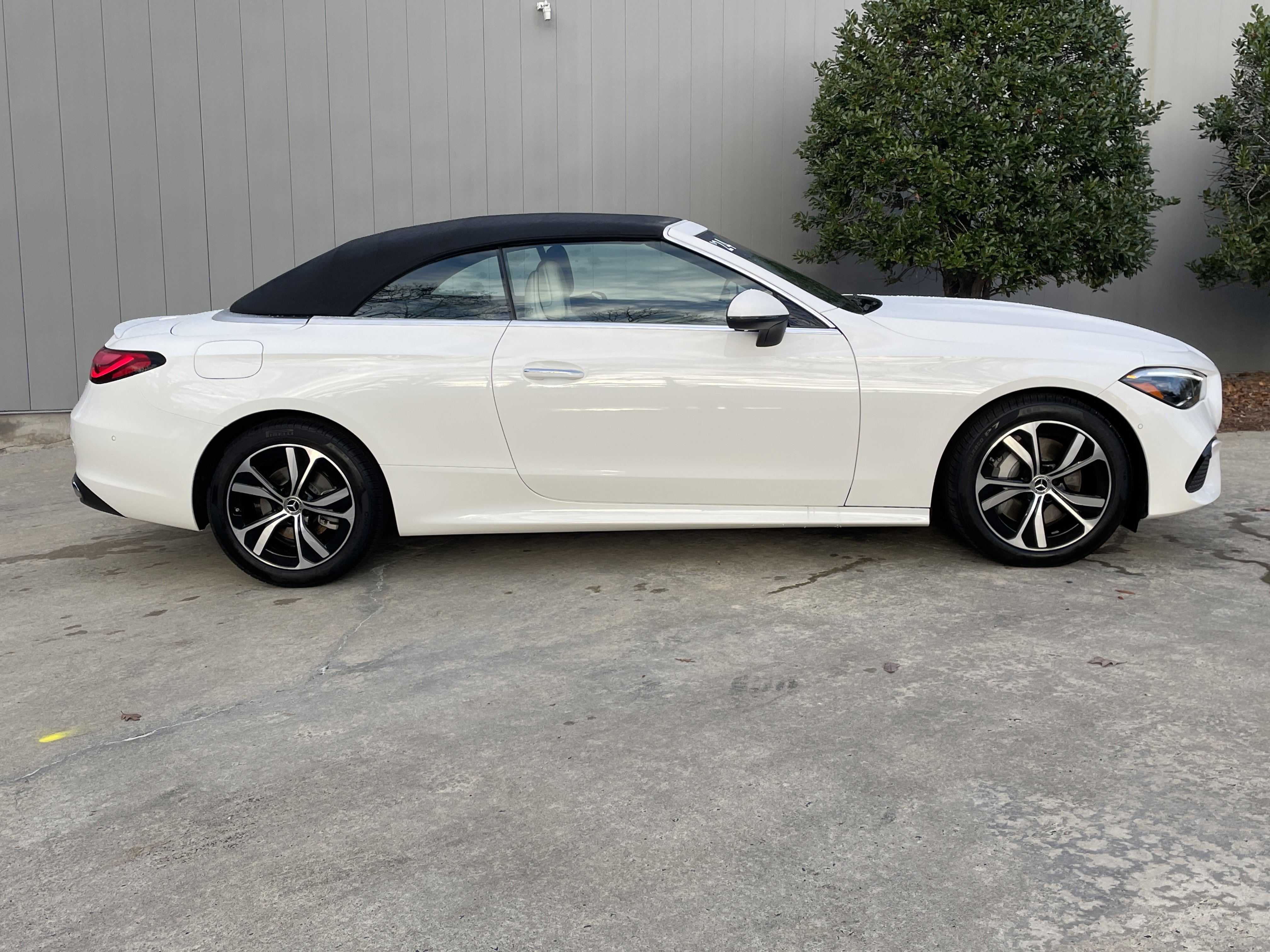 Certified 2024 Mercedes-Benz CLE 300 4MATIC Cabriolet image 8