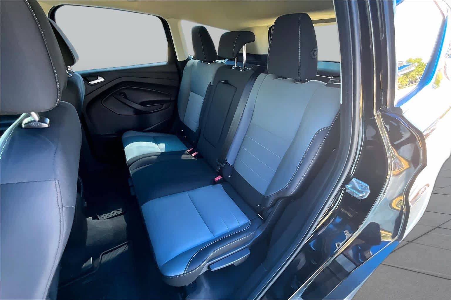 Used 2016 Ford Escape SE FWD image 20