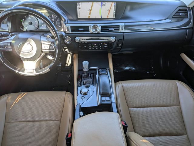 Used 2016 Lexus GS 200t image 11